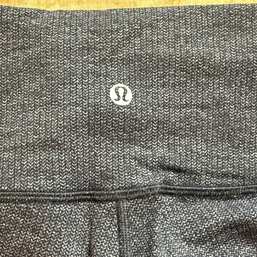 Lululemon Wunder Under Hi-rise 7/8 tight in herringbone - Picture 9 of 17